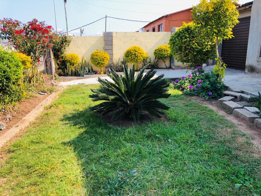 2 Bedroom Property for Sale in Kwa Nobuhle Eastern Cape